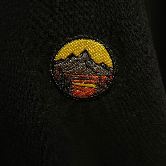 Quicksilver Zip Up - Picture 2 of 7